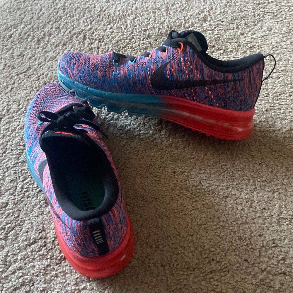 Nike flyknit air max